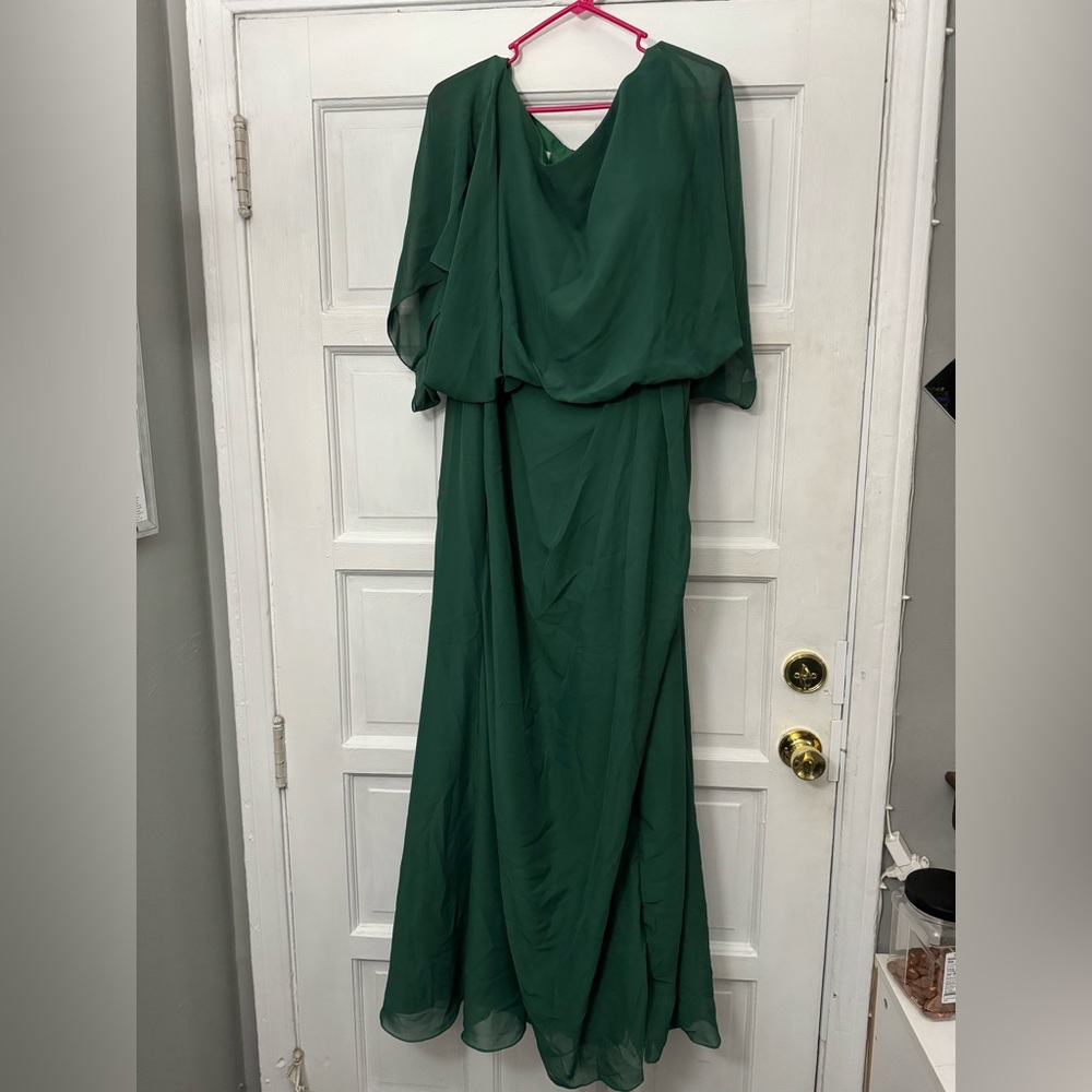 JJ’s house bridesmaid dress